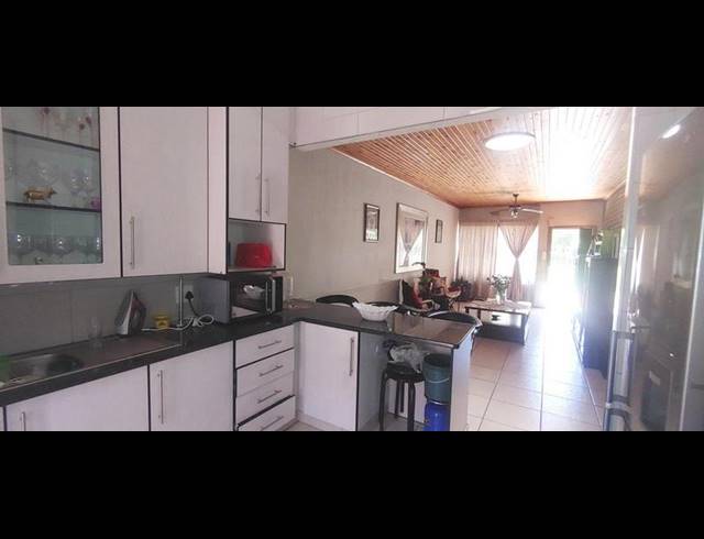 2 BEDROOM APARTMENT FOR SALE IN ALBEMARLE